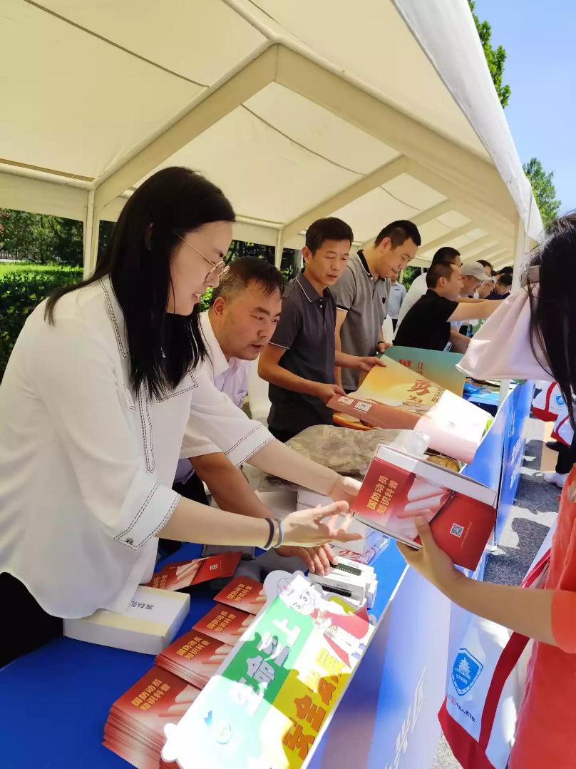 图片4.jpg 图片4.jpg