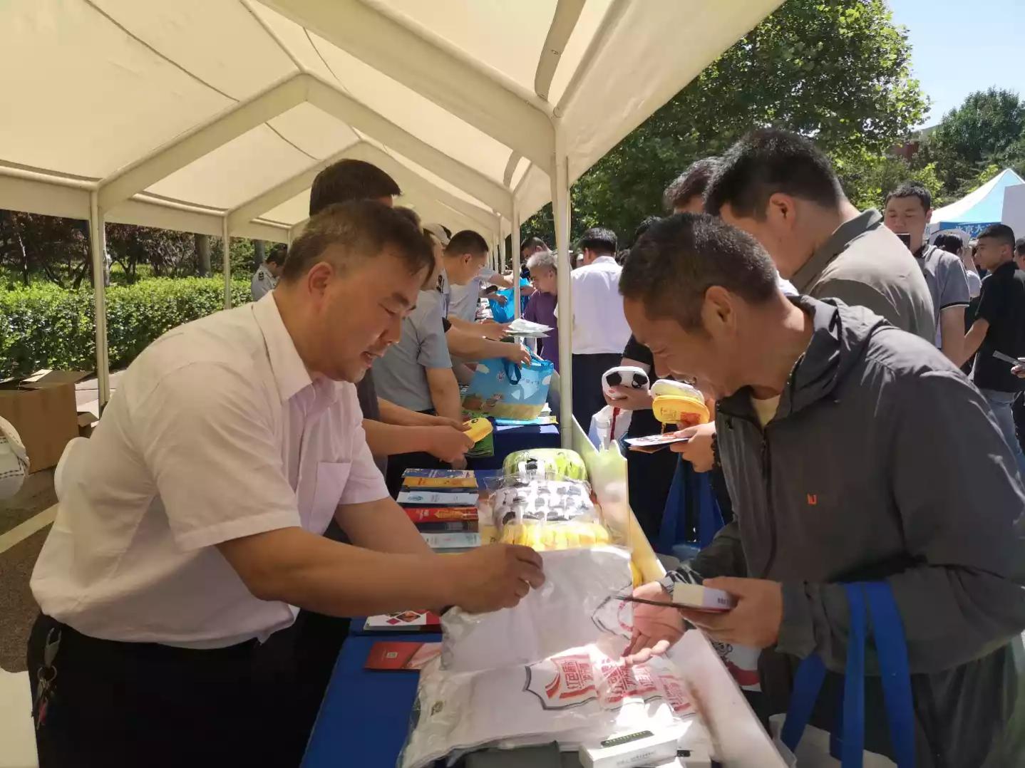 图片5.jpg 图片5.jpg