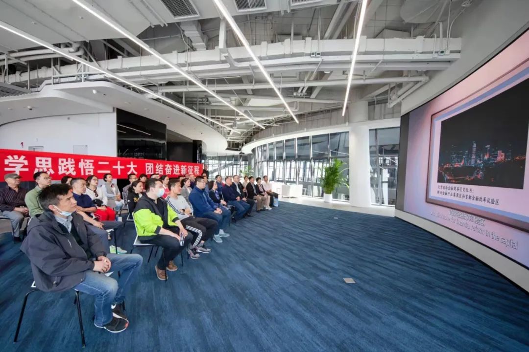 金融1.jpg 金融1.jpg