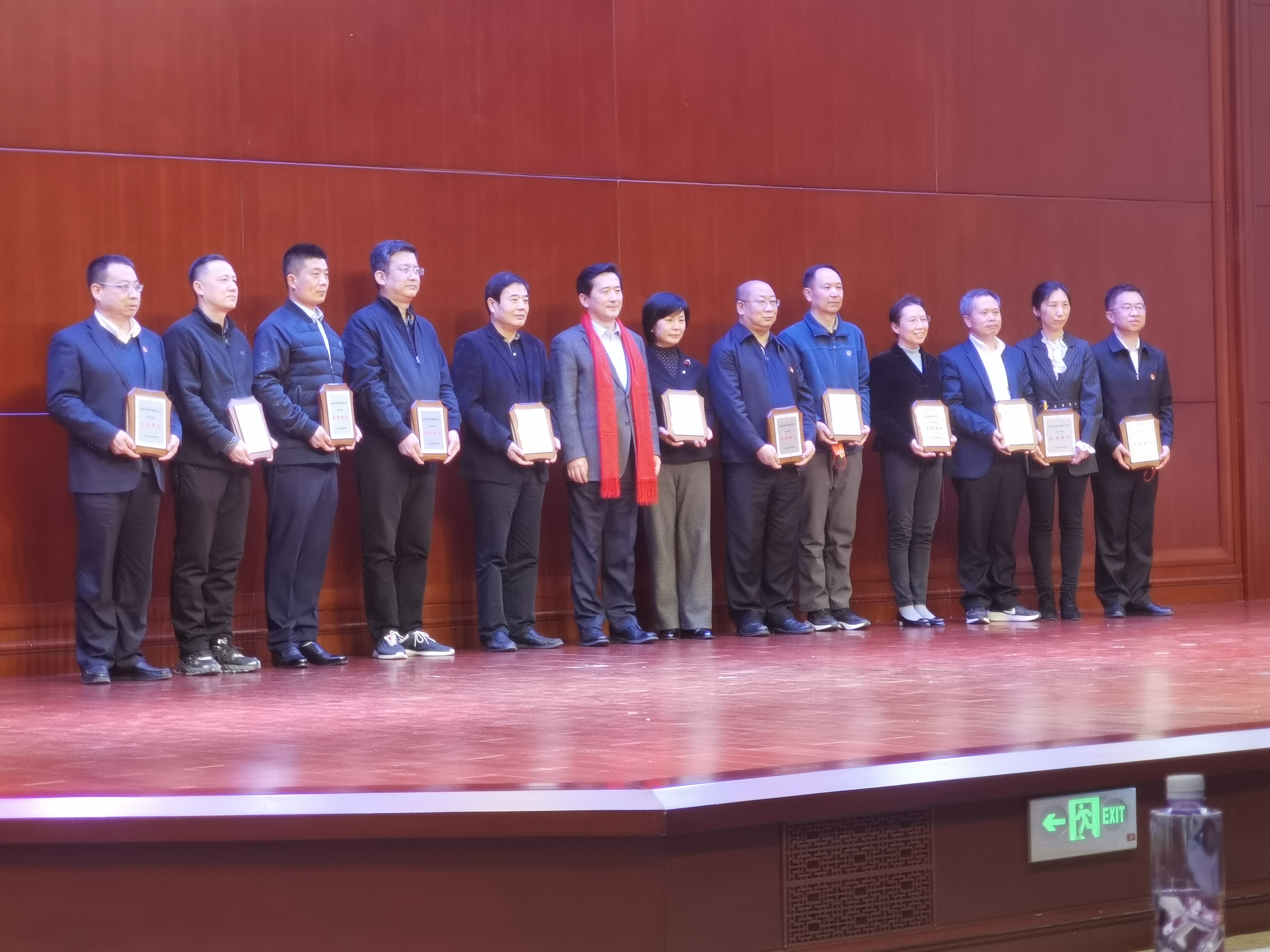 获奖.jpg 获奖.jpg