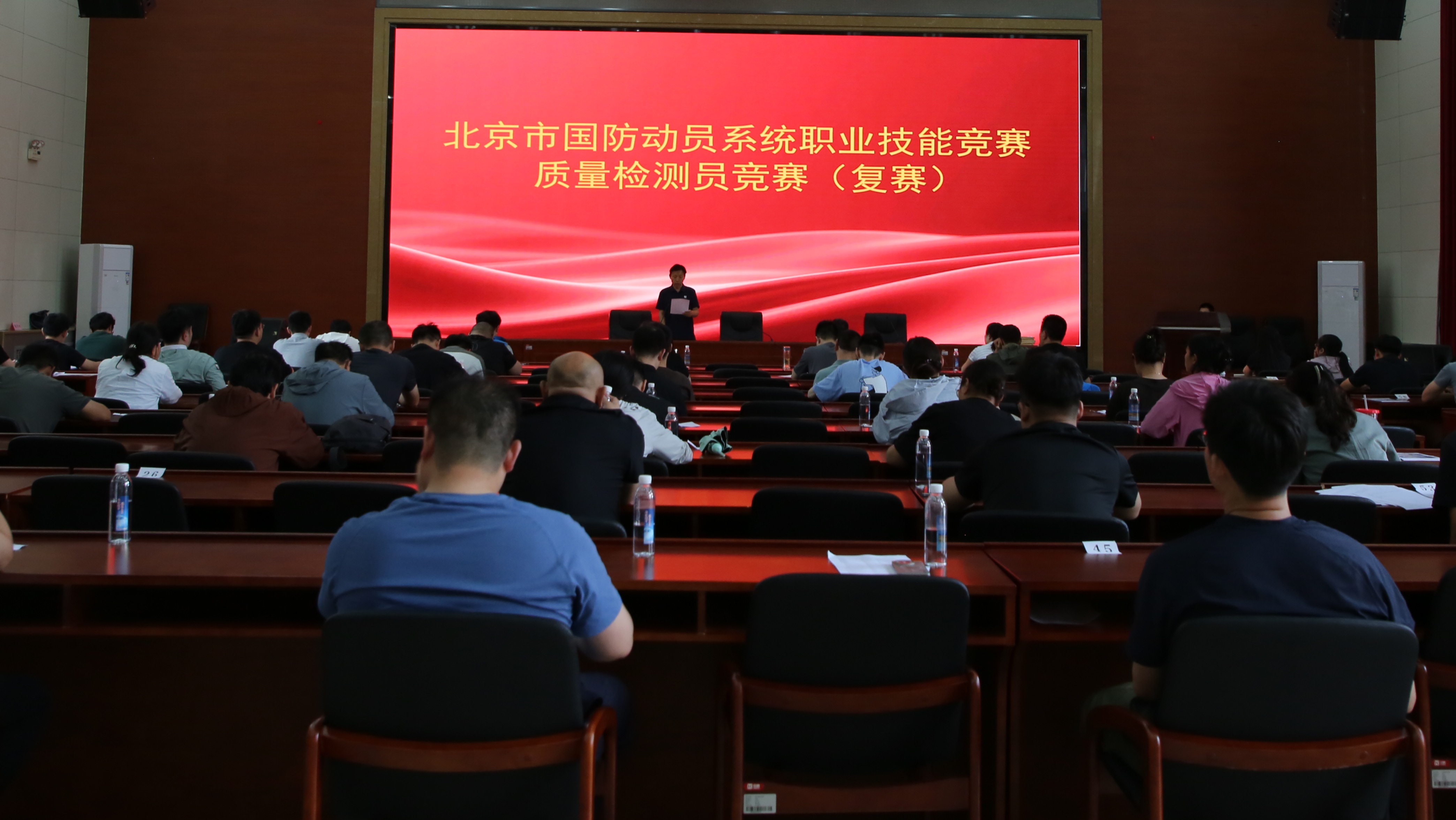 9dc46c8527ee79cc6c437ee63f677a47.jpg
