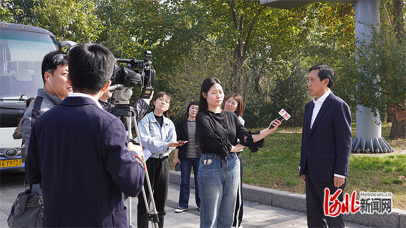 hebnewsimg (2).png hebnewsimg (2).png