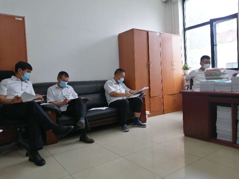 计财（审计）处党支部召开对照检查组织生活会