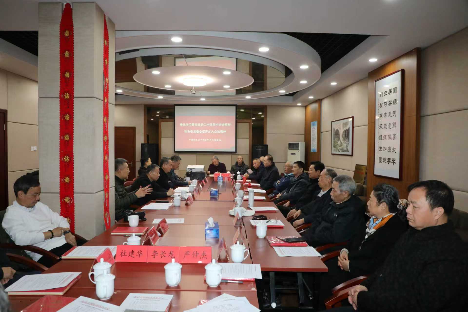 fde13ed86d514e42ab22149803bead3a.jpg fde13ed86d514e42ab22149803bead3a.jpg